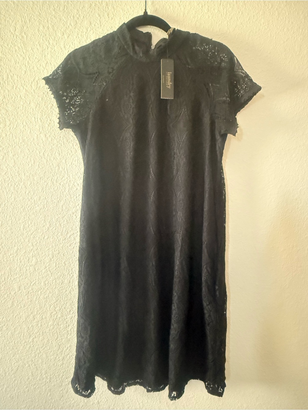Laundry by Design Black Lace Midi Dress with Cap Sleeves